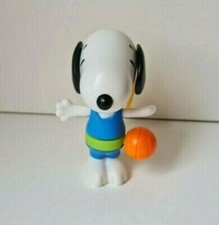 snoopy mc donald giocatore di basket 10cm