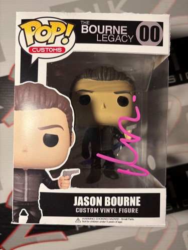 Matt damon signed jason bourne - matt,