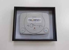 Console PS1 firmata da