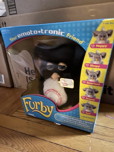 Hasbro tiger 2005 - tiger, furby