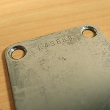 Piastra basso Fender Neck