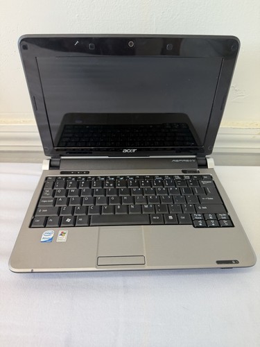 Acer aspire one laptop intel - laptop,