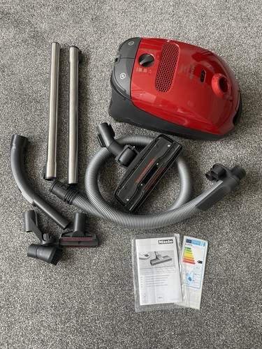 Nuovo aspirapolvere miele - nuovo,