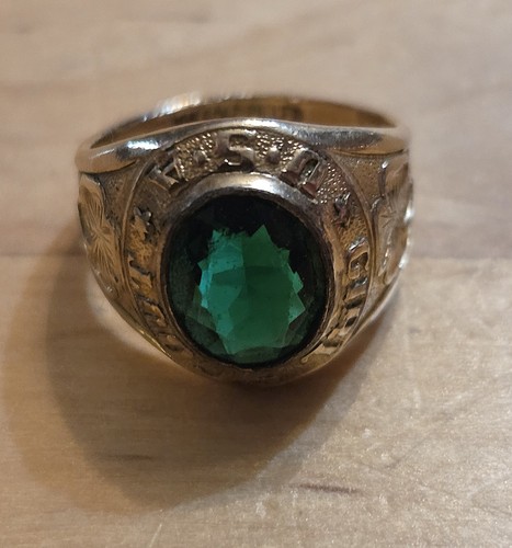 Anello vintage anni - 40, ragazza