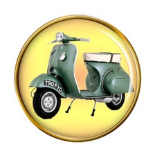 Vespa Scooter Spilla