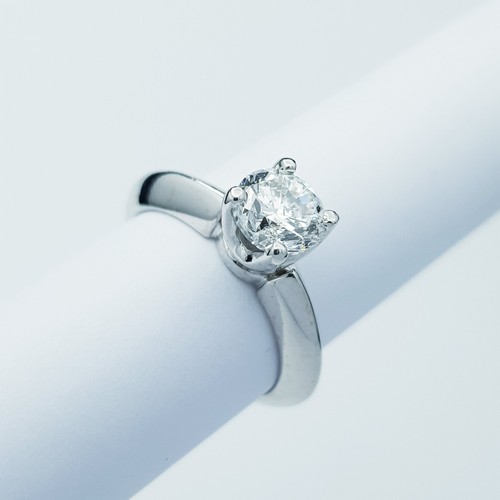 Anello solitario con diamanti - anello,
