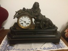 PARIGINA in BRONZO CON BASE IN MARMO NERO 