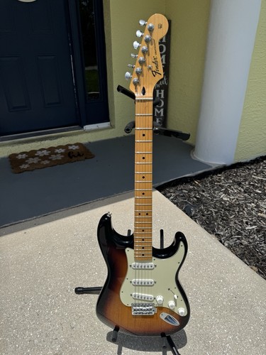 Fender standard stratocaster - standard,