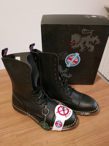 Anfibi boots nevermind never - anfibi,