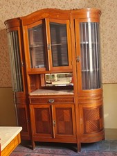 Credenza in noce Stile Liberty