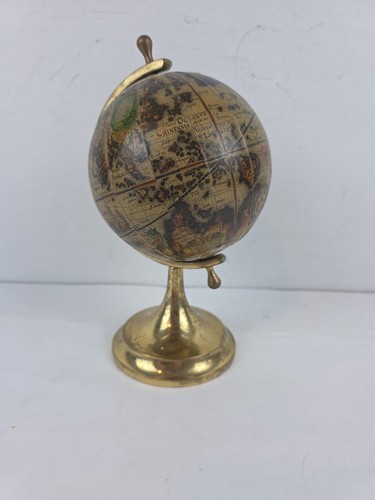Vecchio mini mappamondo - vecchio,