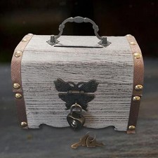 Scrigno del tesoro in legno