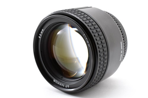 Nikon nikkor 85mm - af, d