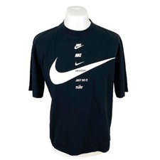 T-shirt Nike piccola nera