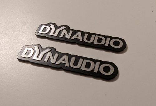 Dynaudio metal badge - 2x, 3d