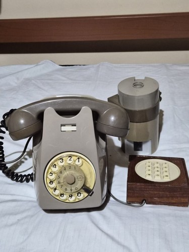 Telefono colonna vintage - colonna, +