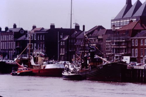 Fishing vessel great yarmouth - vessel,