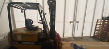 muletto elettrico usato Caterpillar ep25kq 25 q.li 