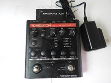 TC Helicon Voicetone Harmony G XT Pedale Processore Effetti Vocali con Alimentatore