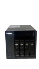 QNAP TS-453 Pro NAS di