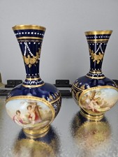 Antico vaso in porcellana blu