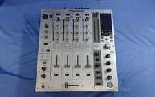 Pioneer DJ DJM-750 Silver con