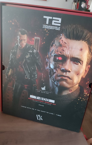 Hot toys terminator 800 - 2, t-800
