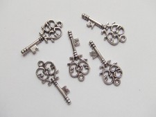 7pz charms ciondoli chiave colore argento tibet 33x14mm,lead,nickel free