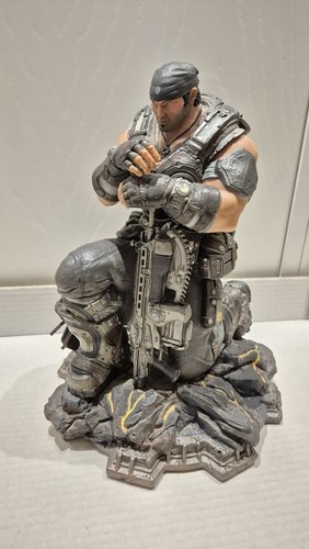 Statua gears war - gears, official