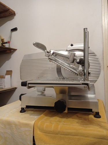 Affettatrice elettrica