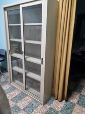 2 mobili con vetrina ufficio, solo ritiro Torino