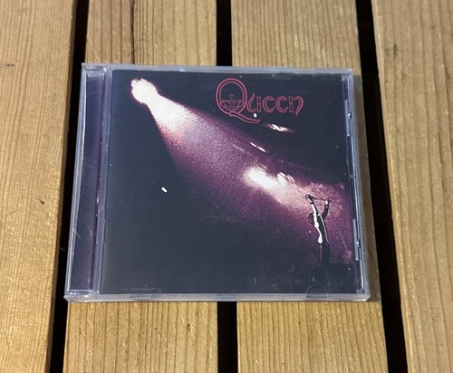 Queen - by,