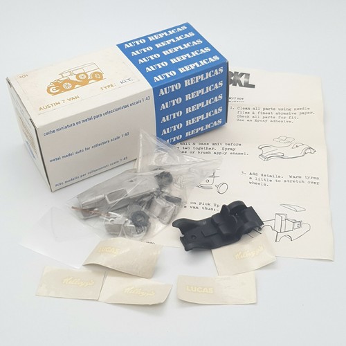 Kit metallo bianco vintage
