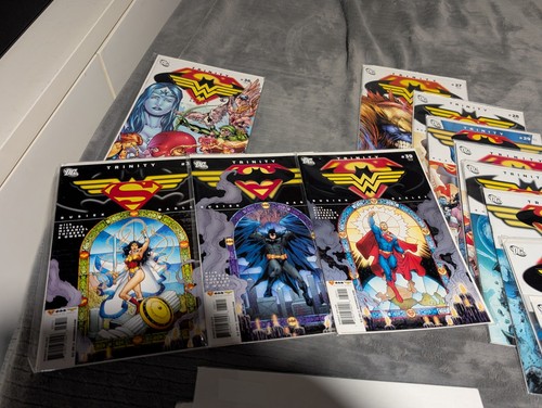 Trinity dc comics - trinity, -52