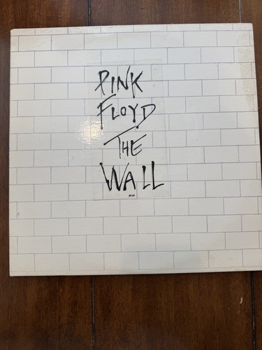 The wall pink - wall, vinyl
