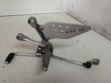 PEDANA ANTERIORE SINISTRA + LEVA CAMBIO KAWASAKI NINJA 636 2006