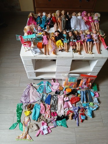 Lotto bambole barbie accessori - lotto,