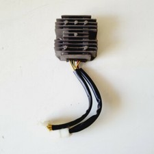 REGOLATORE DI TENSIONE KYMCO