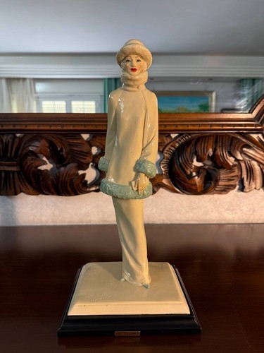 Statua porcellana vittorio - statua,