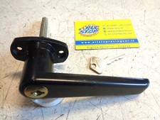 MANIGLIA PORTA PER TRATTORE