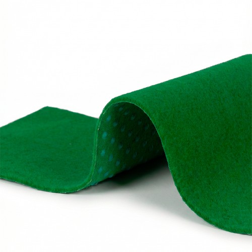 Tappeto erboso sintetico verde