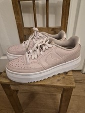 Scarpe da donna Nike Court