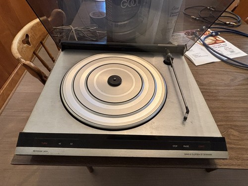 Bang olufsen o - olufsen, b&o