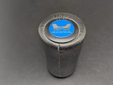 HONDA POMELLO IMPUGNATURA LOGO SIGLA EMBLEMA FREGIO STEMMA SCRITTA BADGE TARGA