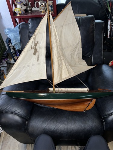 Barca vela modello - a,
