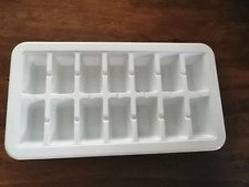 STAMPO PER CUBETTI  GHIACCIO IN PLASTICA BIANCA RIGIDA CUBETTI 40x20 mm