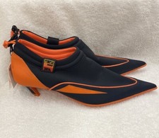 Scarpe con tacco a gattino