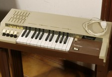 PRL) BONTEMPI ORGANO ELETTRICO TASTIERA MODEL B5 220V 50HZ 16W SPARTITI 8 BASSI