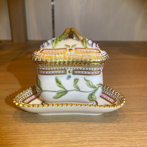 Royal copenhagen flora danica - royal,