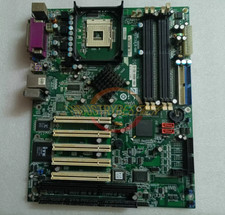 UNA scheda madre IEI usata